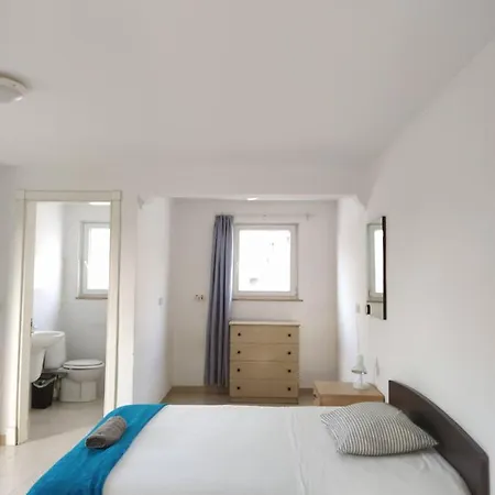 Julian's Place San Ġiljan